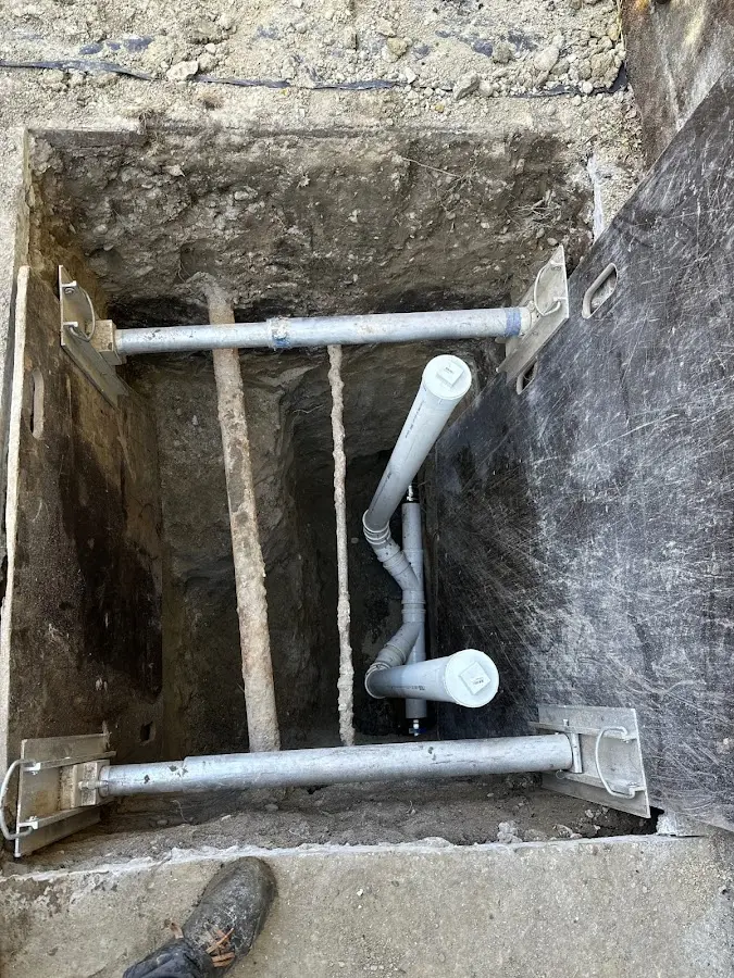 Experienced plumber completing Gas Line Repair work in Crystal Lake